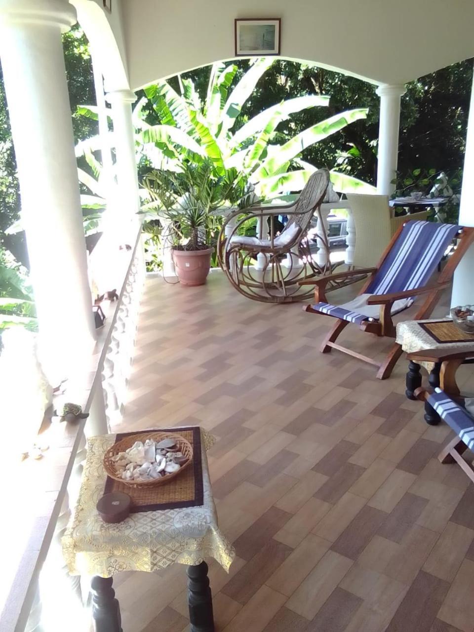 Tandif Villa Sea View Takamaka Exterior photo